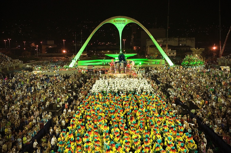 O Carnaval das Escolas de Samba deve ser Repensado