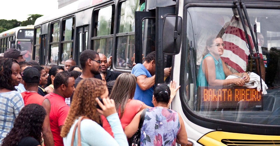 Como pagar o ônibus?